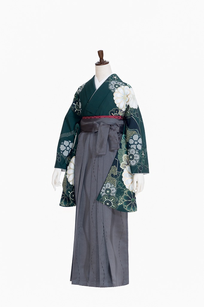 扇面に枝梅菊